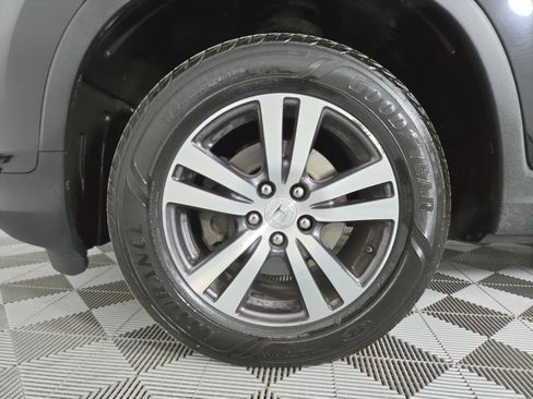 Used 2017 Honda Pilot EX image 12