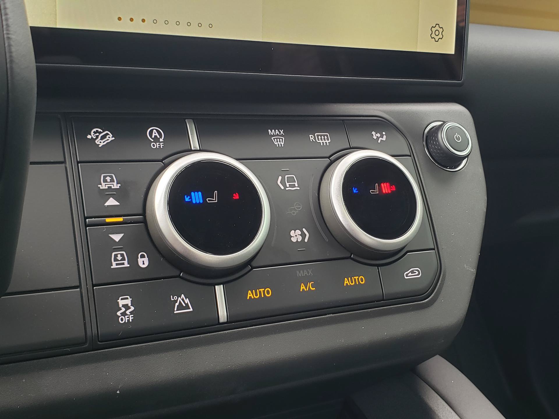 New 2026 Land Rover Defender 110 Trophy Edition AWD/4WD image 23
