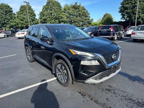 Used 2023 Nissan Rogue SV AWD/4WD image 4