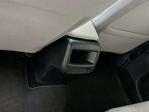 Used 2023 Honda HR-V LX image 27