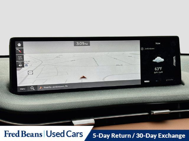 Used 2024 Genesis GV70 2.5T w/ Advanced Package AWD/4WD image 15