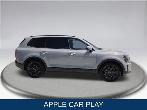 Used 2022 Kia Telluride SX w/ SX Prestige Package image 11