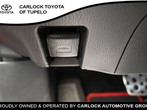 Used 2025 Toyota Camry XSE FWD image 22