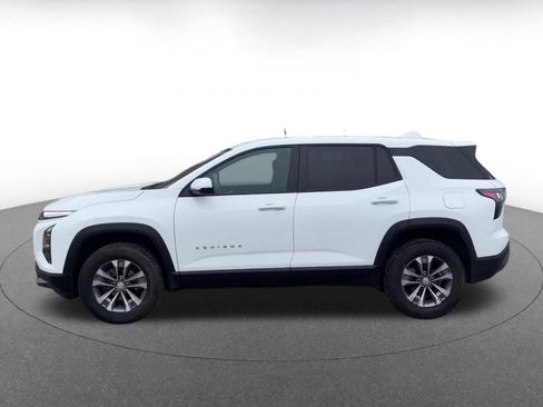 Used 2025 Chevrolet Equinox LT image 9