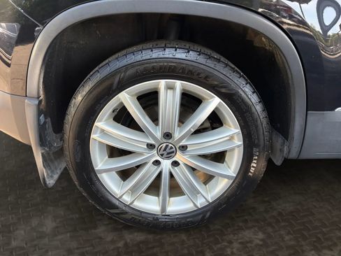 Used 2012 Volkswagen Tiguan S AWD/4WD image 39