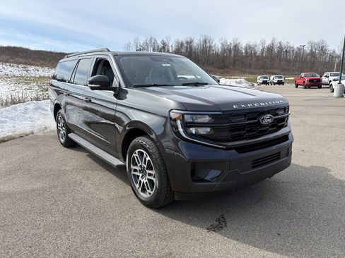 New 2026 Ford Expedition Max Active image 7