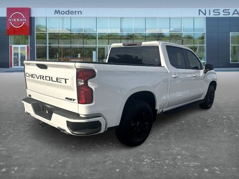 Used 2023 Chevrolet Silverado 1500 RST w/ Z71 Off-Road Package AWD/4WD image 5