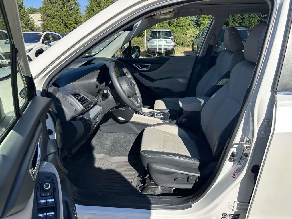 Used 2020 Subaru Forester Limited AWD/4WD image 16