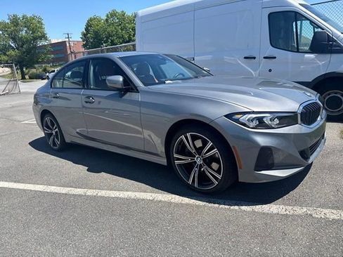 Certified 2023 BMW 330i xDrive Sedan w/ Premium Package AWD/4WD image 5