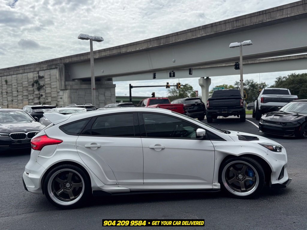 Used 2017 Ford Focus RS AWD/4WD image 10