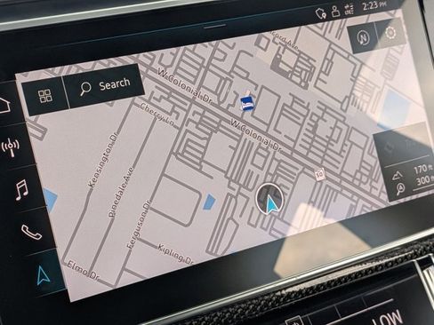 Used 2021 Audi SQ7 Premium Plus w/ Driver Assistance Package AWD/4WD image 13