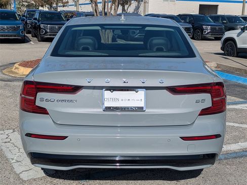 Used 2024 Volvo S60 B5 Plus image 13