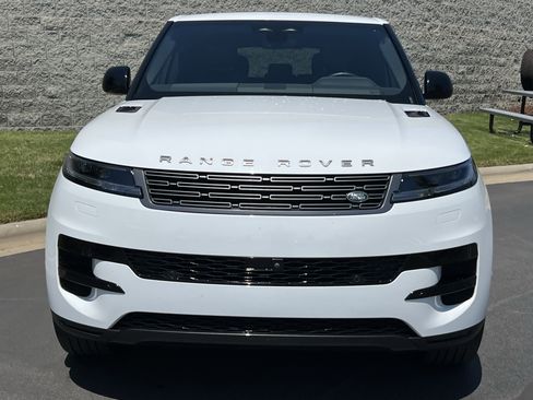 Certified 2025 Land Rover Range Rover Sport S AWD/4WD image 11