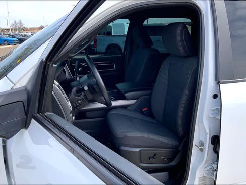 Used 2024 RAM 3500 Big Horn w/ Night Edition image 8