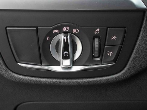 Certified 2023 BMW X4 xDrive30i w/ M Sport Package image 18