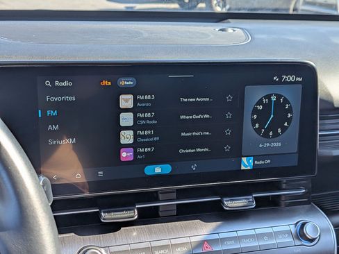 Certified 2025 Hyundai Kona SEL AWD/4WD image 21