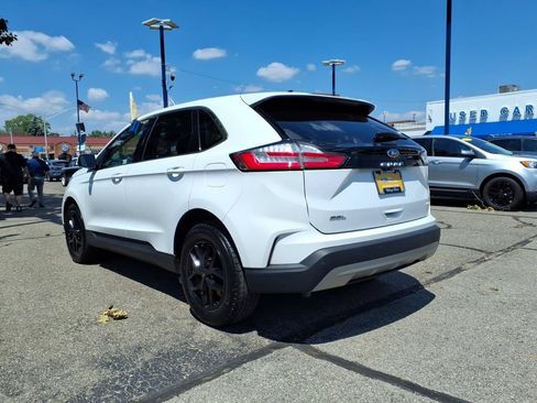 Used 2024 Ford Edge SEL w/ Convenience Package AWD/4WD image 8