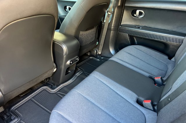 Certified 2024 Hyundai Ioniq 5 SEL RWD image 15