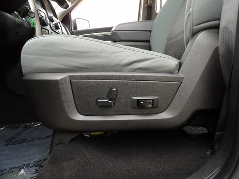 Used 2018 RAM 1500 Big Horn image 13