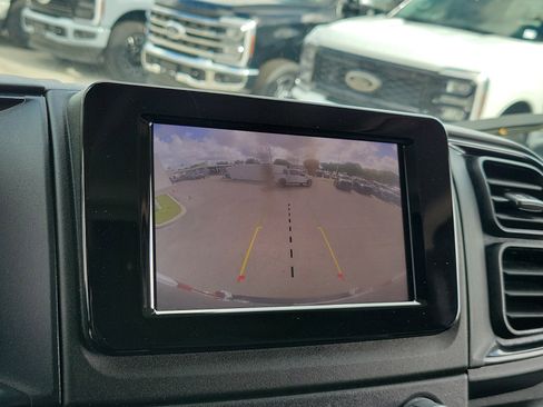Used 2025 RAM ProMaster 2500 w/ U-Haul Equipment Group FWD image 10