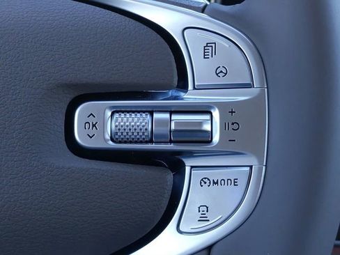 Used 2021 Genesis GV80 2.5T w/ Advanced Package 02 image 26