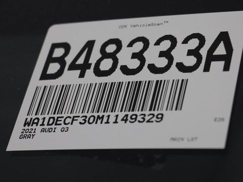 Used 2021 Audi Q3 2.0T Premium AWD/4WD image 23