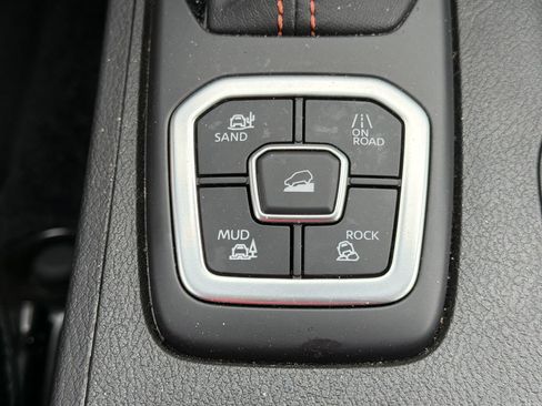 Certified 2026 Nissan Frontier PRO-4X w/ Pro-4x Convenience Package AWD/4WD image 10