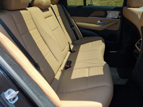 Certified 2026 Mercedes-Benz GLE 450e 4MATIC image 34