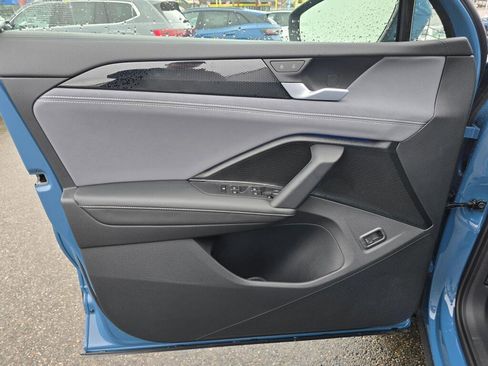 New 2026 Volkswagen Tiguan SE image 34