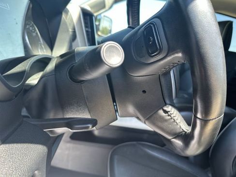 Used 2022 RAM 1500 Laramie AWD/4WD image 47
