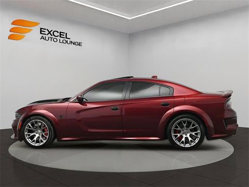 Used 2022 Dodge Charger SRT Hellcat w/ Harman/Kardon Audio Group image 2