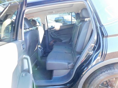 Used 2019 Volkswagen Tiguan SEL w/ 3rd Row Seat Package AWD/4WD image 6