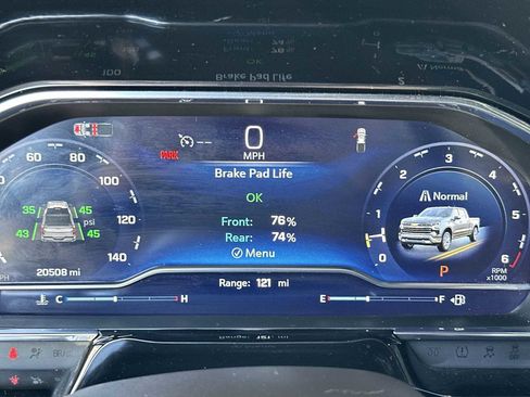 Certified 2025 Chevrolet Silverado 1500 RST image 24