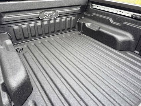 New 2026 Ford Maverick Lariat image 13