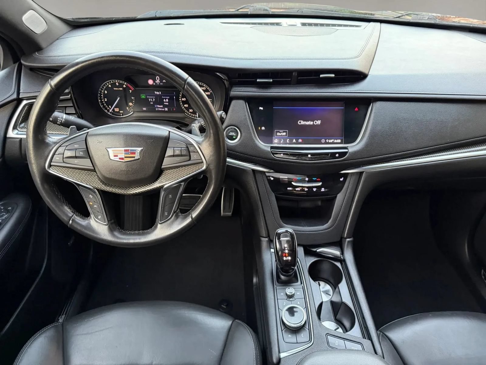 Used 2020 Cadillac XT5 Sportv w/ LPO, Illumination Package AWD/4WD image 11