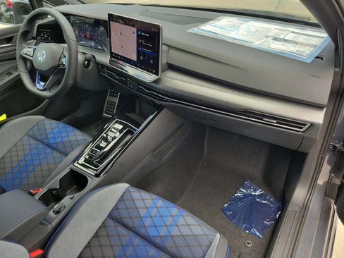 New 2026 Volkswagen Golf w/ Euro Style Package AWD/4WD image 11