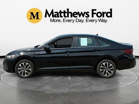 Used 2024 Volkswagen Jetta S FWD image 2