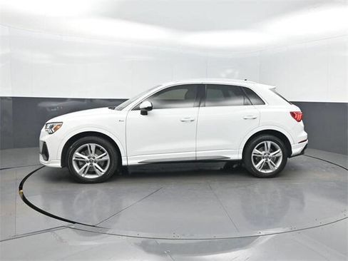 Used 2019 Audi Q3 2.0T Premium Plus w/ Premium Plus Package image 36