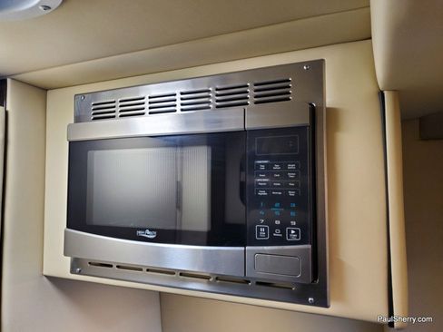 Used 2022 Mercedes-Benz Sprinter 3500 image 29