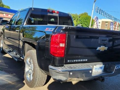 Used 2014 Chevrolet Silverado 1500 LT w/ LT Convenience Package RWD image 4