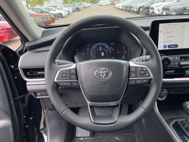 New 2026 Toyota Grand Highlander XLE FWD image 15
