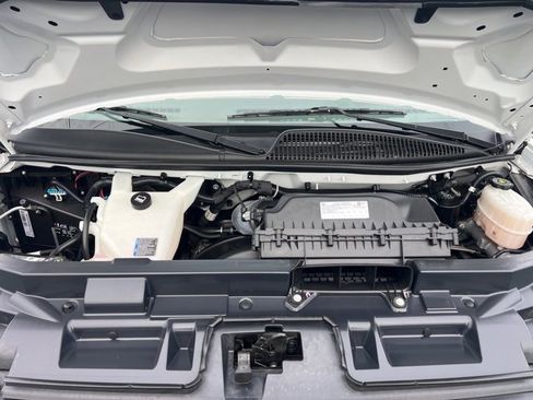 Used 2024 Chevrolet Express 2500 w/ Driver Convenience Package image 28