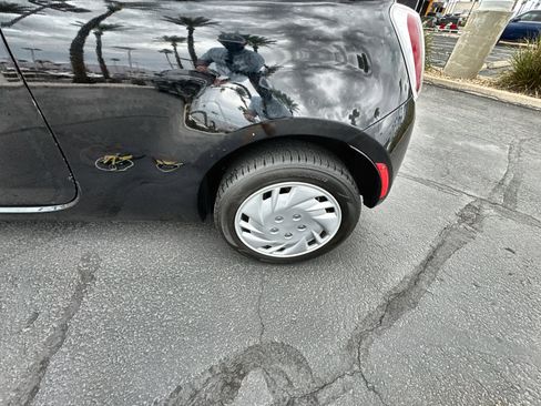 Used 2015 FIAT 500 Pop image 31