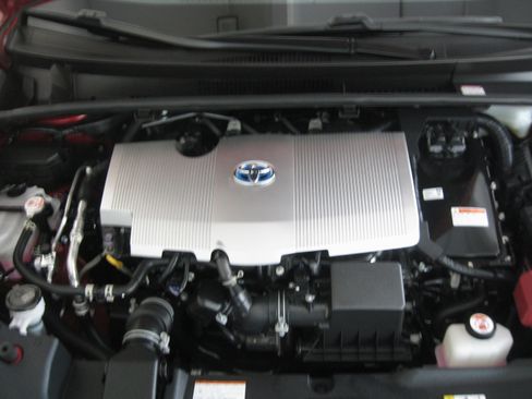 Used 2021 Toyota Prius XLE w/ Advanced Technology Package image 25