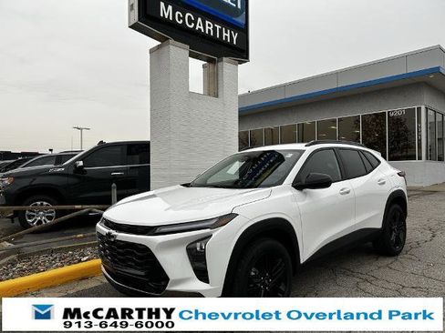 New 2026 Chevrolet Trax ACTIV w/ Driver Confidence Package image 1