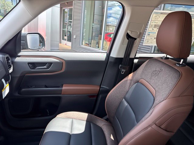 New 2026 Ford Bronco Sport Outer Banks w/ Sasquatch Outer Banks Package AWD/4WD image 32