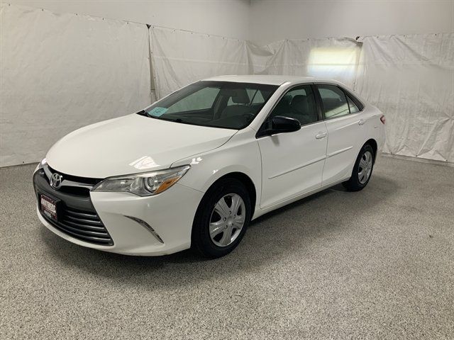 Used 2016 Toyota Camry LE w/ Protection Package (Q2) FWD image 2
