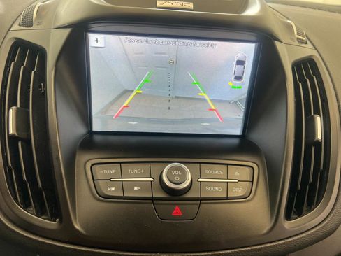 Used 2017 Ford Escape SE w/ Equipment Group 201A FWD image 55