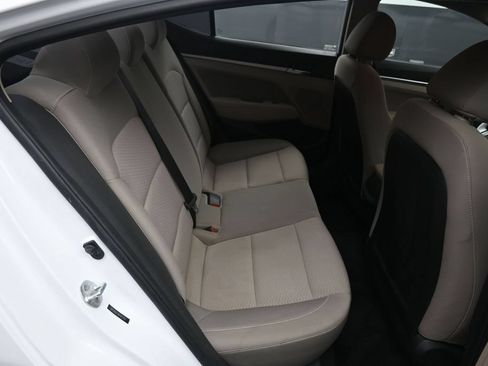 Used 2019 Hyundai Elantra SEL FWD image 23