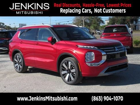 New 2026 Mitsubishi Outlander SEL FWD image 1